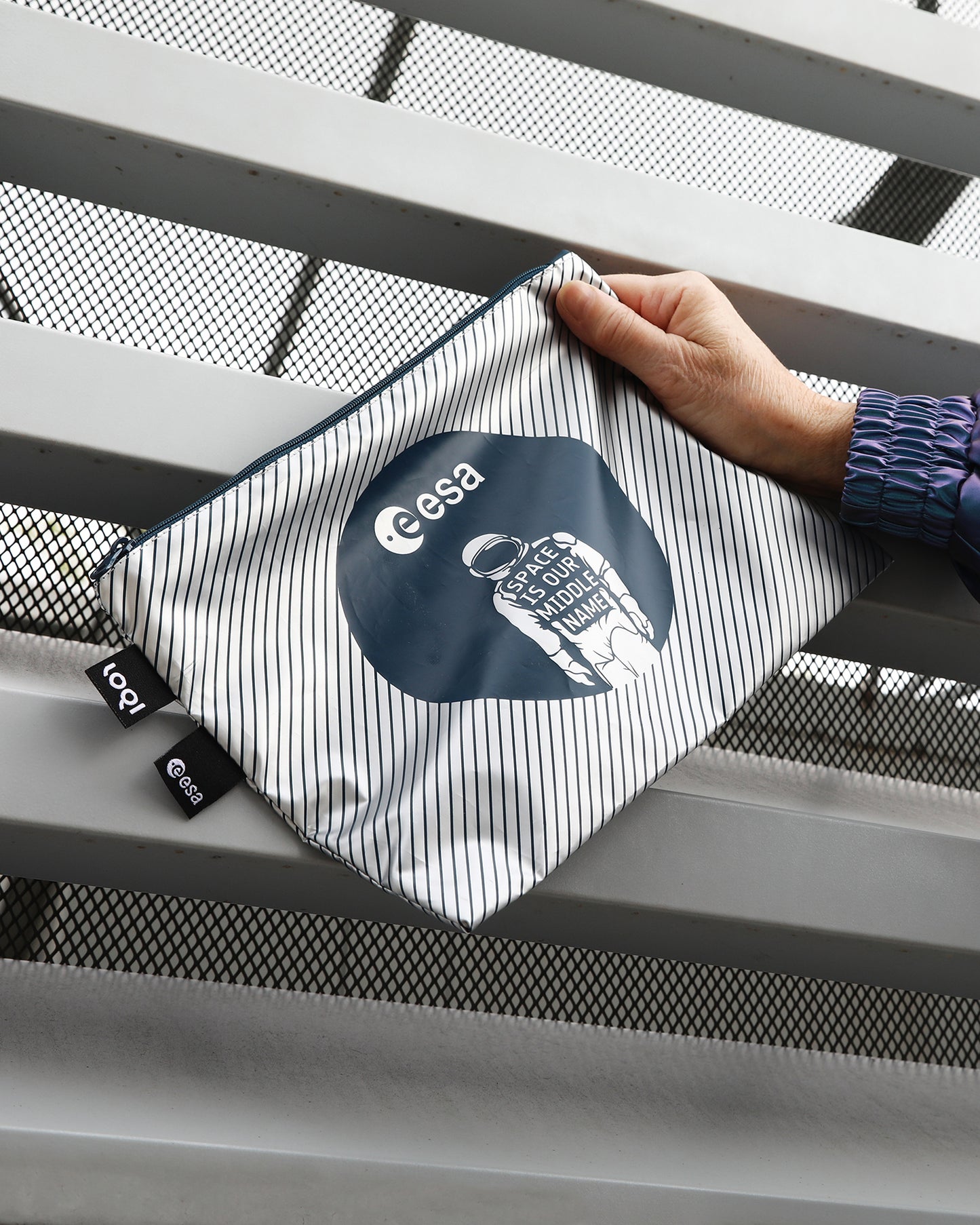 ESAxLOQI Pocket Silver